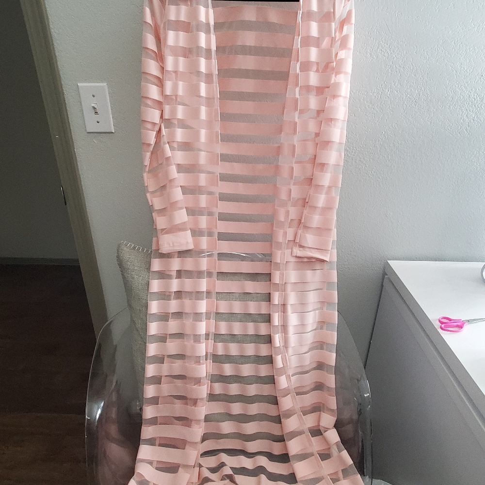 Light pink 2 piece swimsuit & cover
